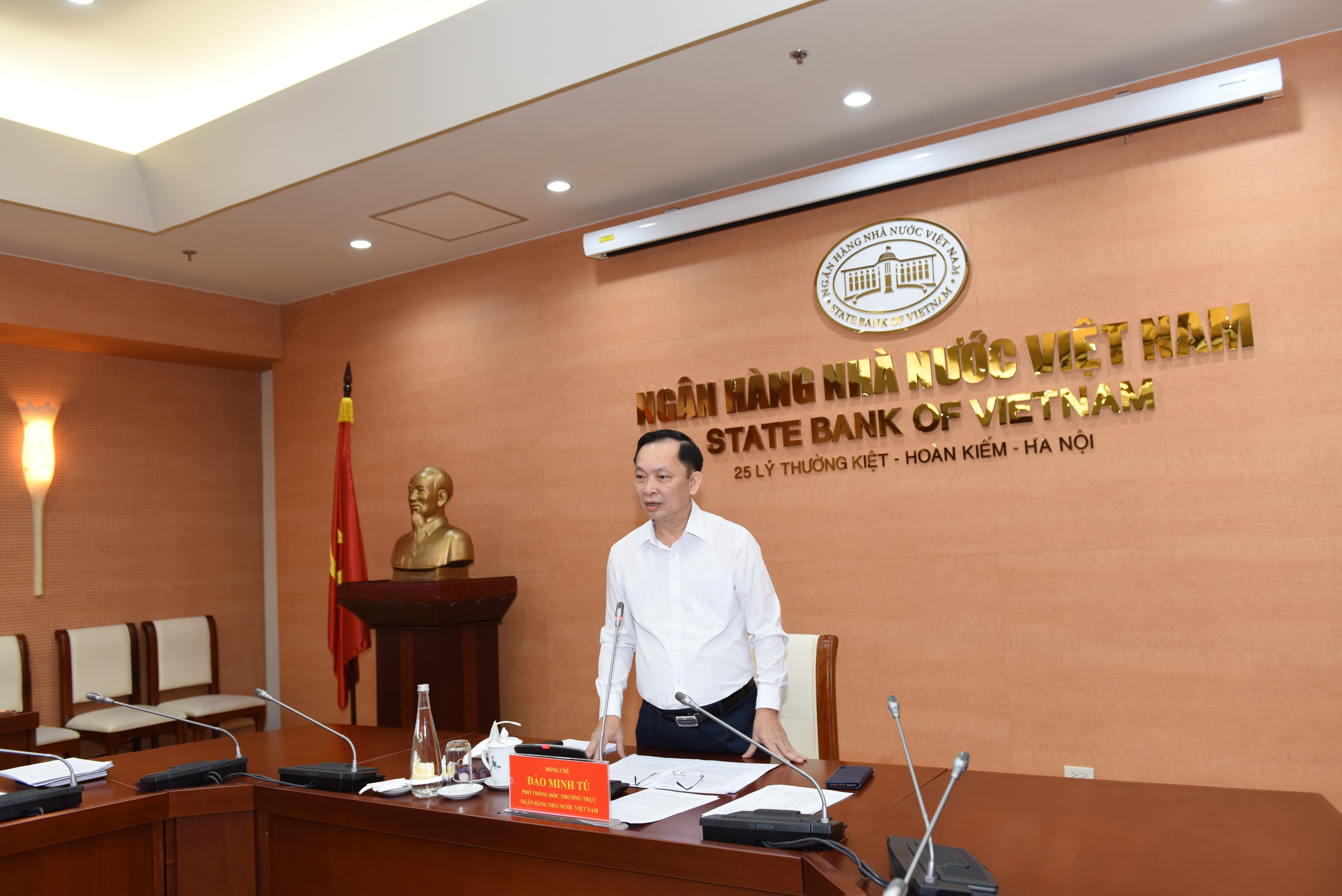 Bàn giải pháp tín dụng, tháo gỡ khó khăn cho ngành lúa gạo