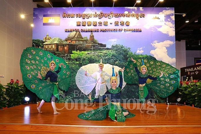 toan canh hoi cho trung quoc asean lan thu 16 tai quang tay