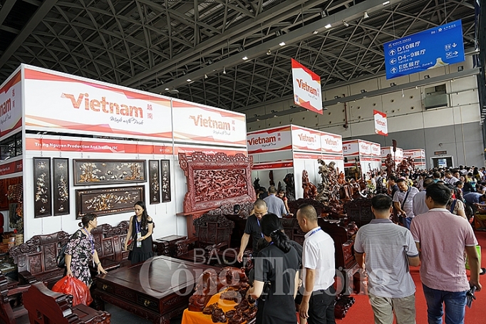 toan canh hoi cho trung quoc asean lan thu 16 tai quang tay