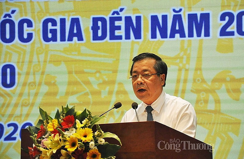 Bàn giải pháp thúc đẩy tài chính toàn diện ban-giai-phap-thuc-day-tai-chinh-toan-dien-1