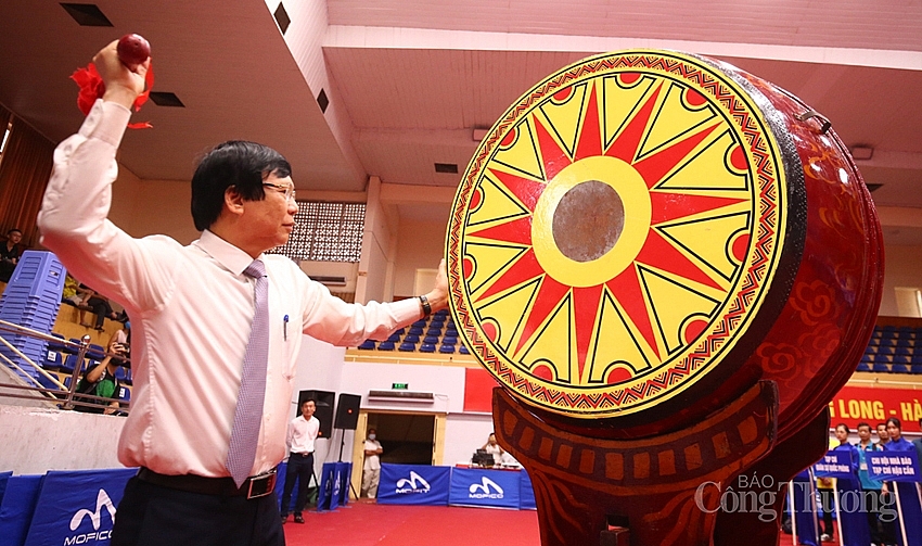 Khai mạc Giải bóng bàn Cup Hội nhà báo Việt Nam lần thứ XIV khai-mac-giai-bong-ban-cup-hoi-nha-bao-viet-nam-lan-thu-xiv-1