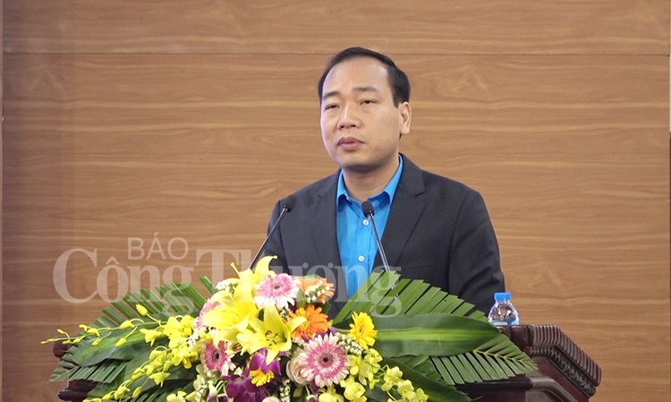 Thay đổi nhận thức cho đoàn viên, người lao động và doanh nghiệp thay doi nhan thuc cho doan vien nguoi lao dong va doanh nghiep