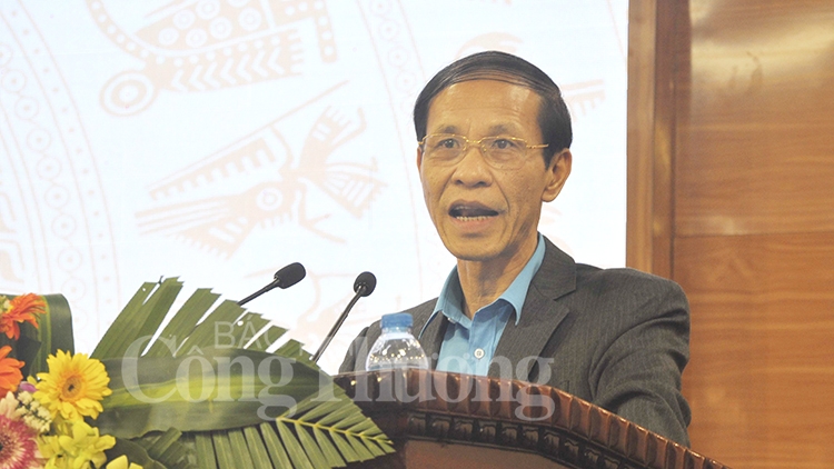 Thay đổi nhận thức cho đoàn viên, người lao động và doanh nghiệp thay doi nhan thuc cho doan vien nguoi lao dong va doanh nghiep