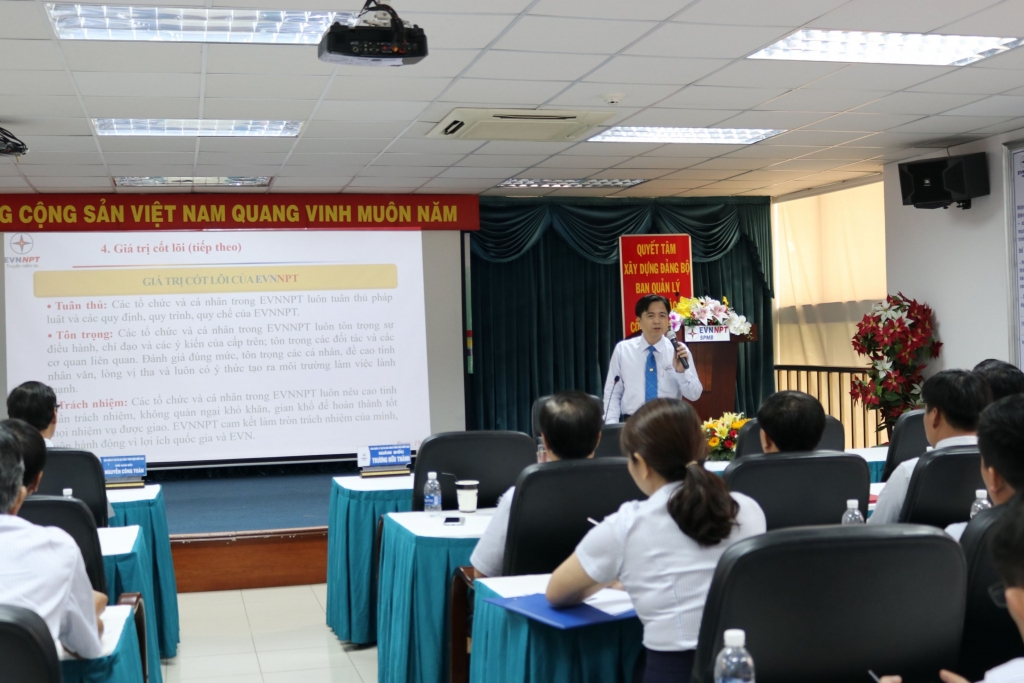 spmb to chuc dao tao van hoa evnnpt nam 2019