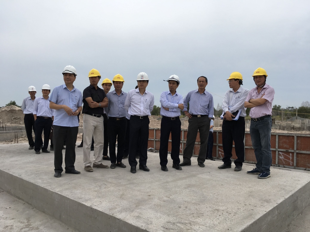 tgd evnnpt nguyen tuan tung kiem tra tien do tba 220 kv phan ri