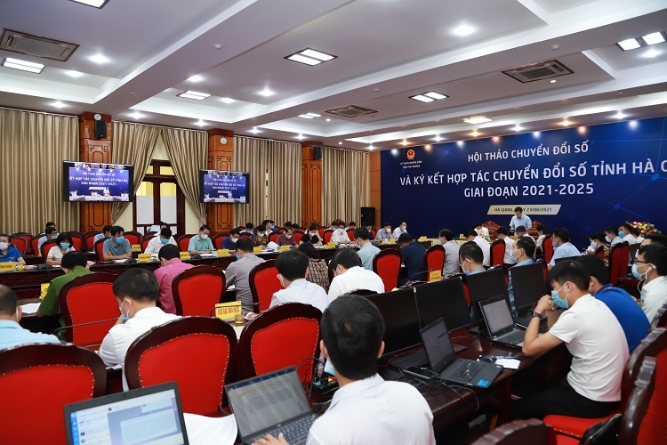 Hà Giang: Tỉnh nghèo với quyết tâm chuyển đổi số Hà Giang: Tỉnh nghèo với quyết tâm chuyển đổi số