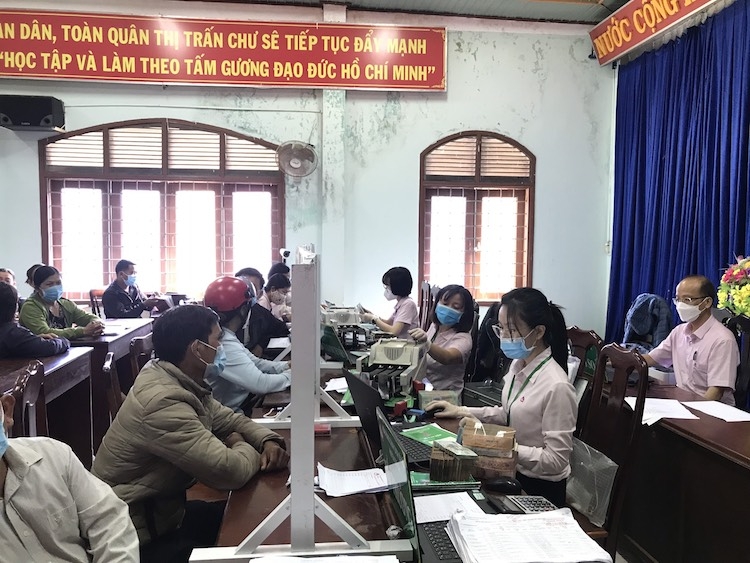 Ngân hàng Chính sách xã hội: Nơi gửi gắm niềm tin của đồng bào nghèo Ngân hàng Chính sách xã hội: Nơi gửi gắm niềm tin của đồng bào nghèo