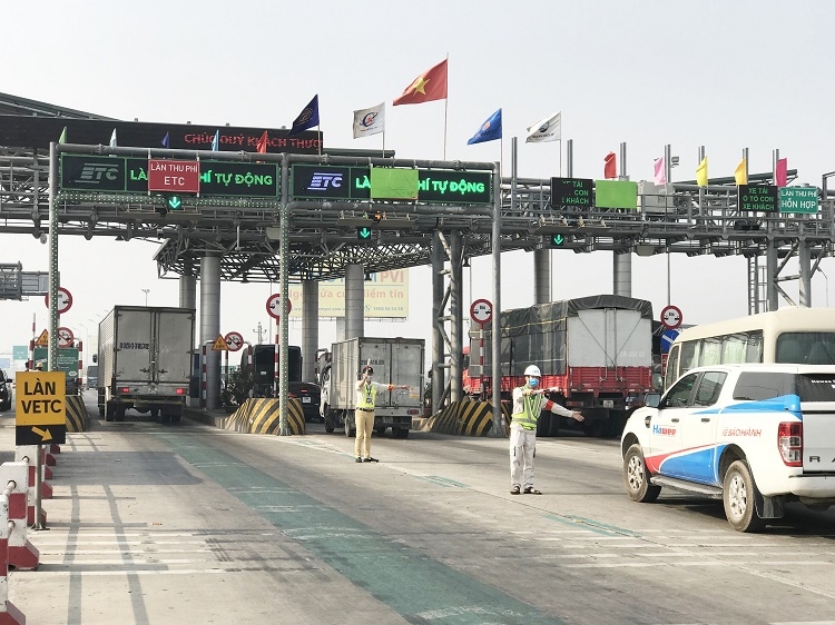 Bộ Giao thông Vận tải đang quản lý 69 trạm thu phí có vận hành hệ thống ETC Bộ Giao thông Vận tải đang quản lý 69 trạm thu phí có vận hành hệ thống ETC