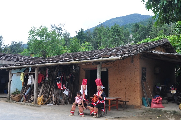 Theo Nghị định số 28/2022/NĐ-CP, hộ nghèo dân tộc thiểu số được vay hỗ trợ đất ở không quá 50 triệu đồng/hộ Theo Nghị định số 28/2022/NĐ-CP, hộ nghèo dân tộc thiểu số được vay hỗ trợ đất ở không quá 50 triệu đồng/hộ