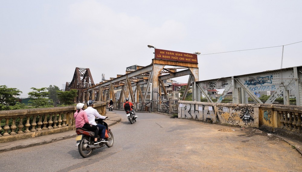 Hư hỏng cầu Long Biên là vấn đề được nhắc đến thường xuyên trong mấy năm trở lại đây Hư hỏng cầu Long Biên là vấn đề được nhắc đến thường xuyên trong mấy năm trở lại đây