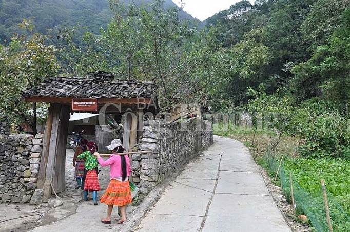 20 nam chuong trinh 135 dau an doi thay tren cac vung mien