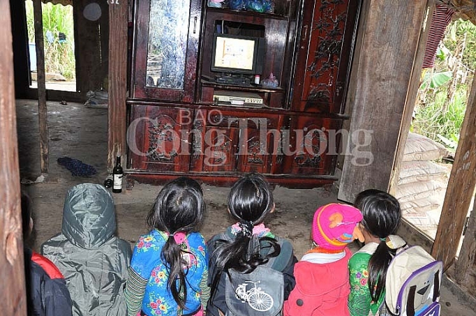 20 nam chuong trinh 135 dau an doi thay tren cac vung mien