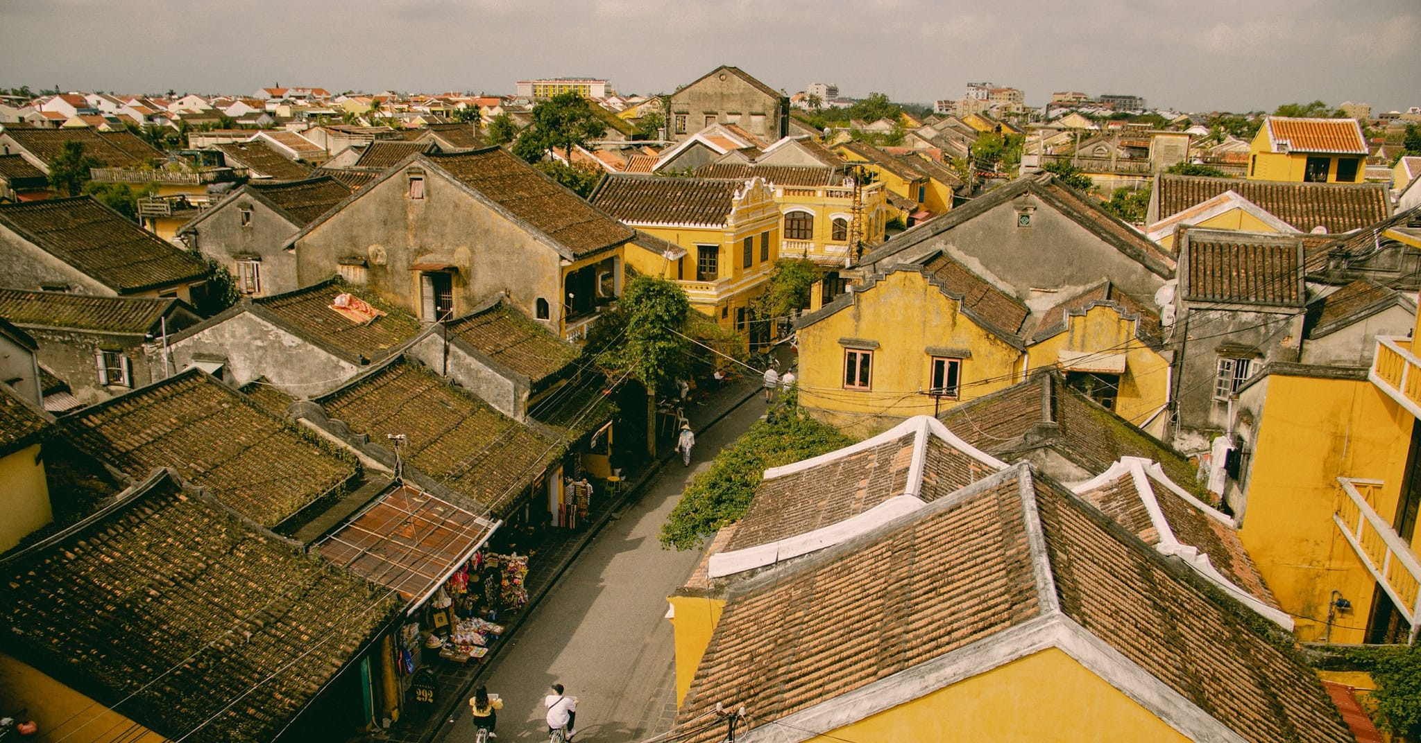 Bất ngờ về chủ nhân loạt nhà phố cổ Hội An bị ngân hàng rao bán Bất ngờ về chủ nhân loạt nhà phố cổ Hội An bị ngân hàng rao bán