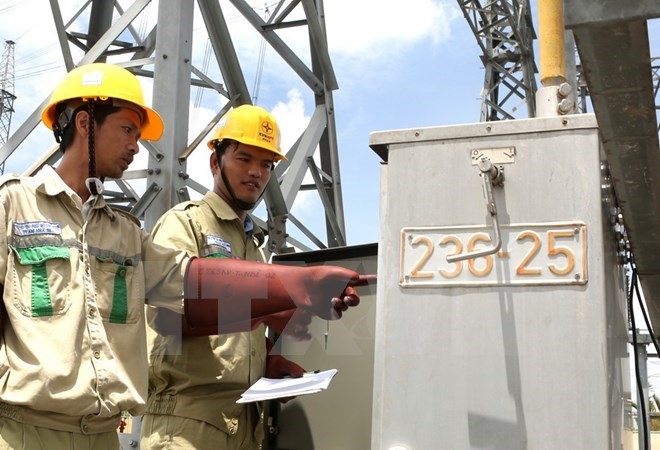 Đầu tư hơn 5.376 tỷ đồng triển khai các công trình điện ở miền Nam