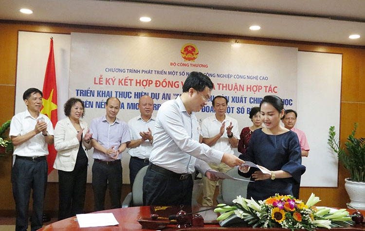 bo cong thuong hop tac nghien cuu san xuat chip sinh hoc