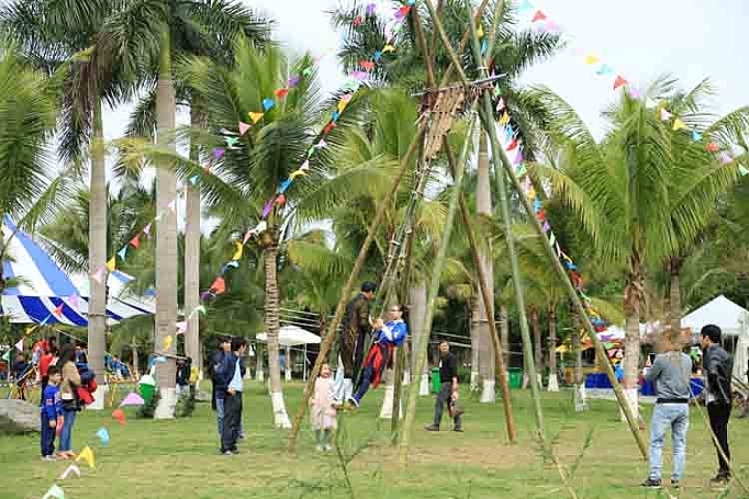 nguoi dan ha noi nao nuc tham gia le hoi xuan ecopark