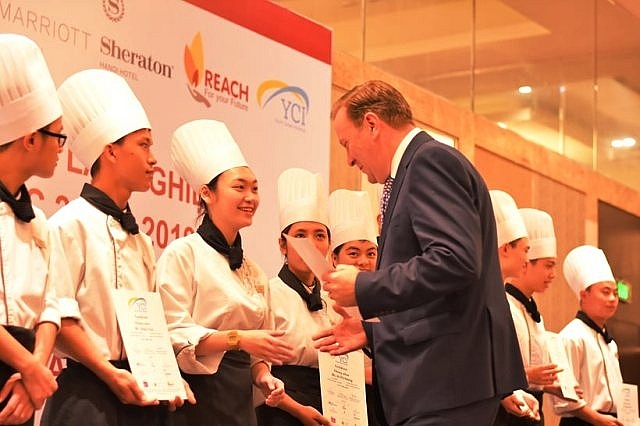 sang kien thanh nien lap nghiep cau noi viec lam cho thanh nien kho khan