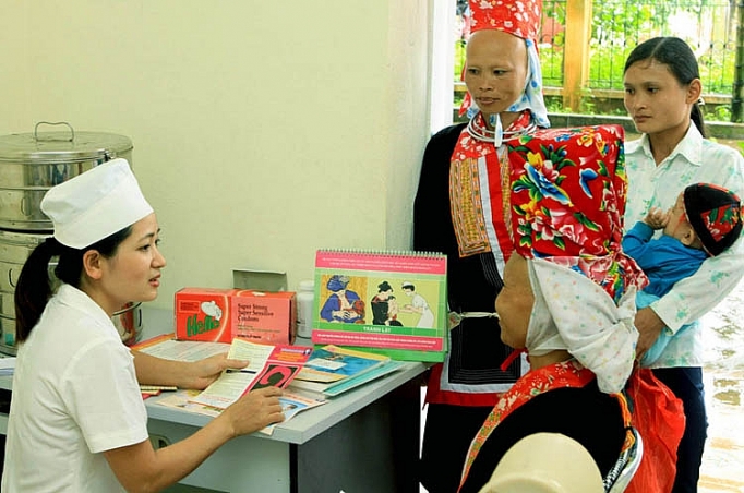 Khám chữa bệnh bảo hiểm y tế cho đồng bào dân tộc: Còn nhiều khó khăn kham chua benh bao hiem y te cho dong bao dan toc con nhieu kho khan
