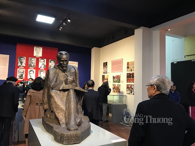 90 nam dang cong san viet nam nhung moc son lich su
