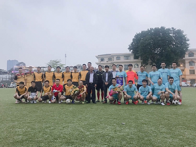 Giao hữu thể thao giữa đoàn thanh niên Bộ Công Thương và Bộ Tài Chính giao huu the thao giua doan thanh nien bo cong thuong va bo tai chinh