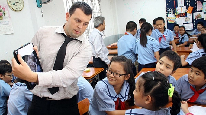 Tham gia bảo hiểm xã hội bắt buộc: Phù hợp với xu thế dịch chuyển lao động tham gia bao hiem xa hoi bat buoc phu hop voi xu the dich chuyen lao dong