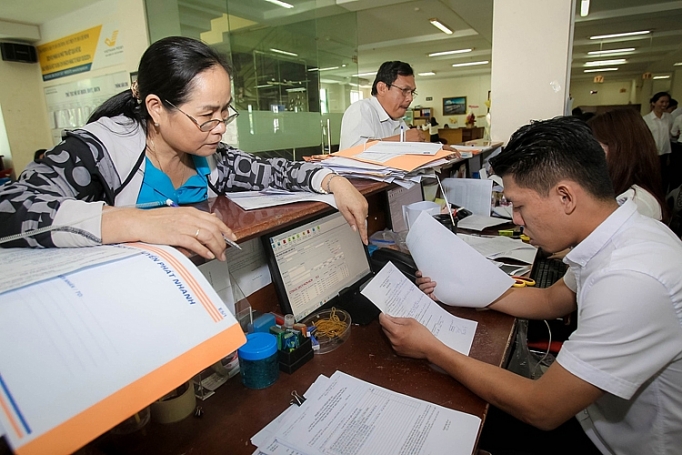 Doanh nghiệp bị ảnh hưởng dịch Covid-19 sẽ được tạm dừng đóng bảo hiểm xã hội doanh nghiep bi anh huong dich covid 19 se duoc tam dung dong bao hiem xa hoi