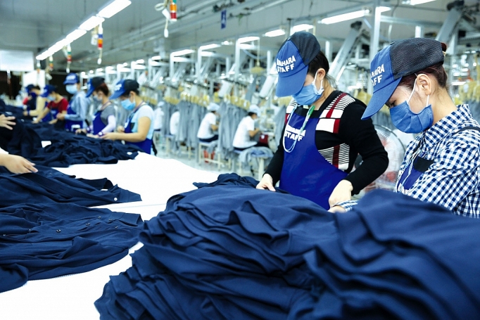 Chính sách bảo hiểm xã hội: Điểm tựa cho doanh nghiệp, người lao động trước đại dịch Covid-19 chinh sach bao hiem xa hoi diem tua cho doanh nghiep nguoi lao dong truoc dai dich covid 19