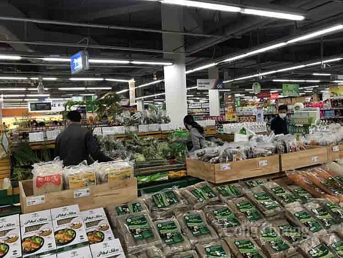 hang hoa doi dao nguoi dan binh tinh khong do xo mua do tich tru