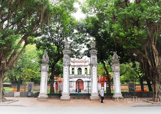 pho phuong ha noi vang lang truoc gio cach ly toan xa hoi