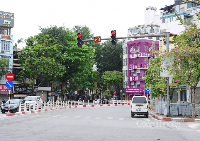 pho phuong ha noi vang lang truoc gio cach ly toan xa hoi