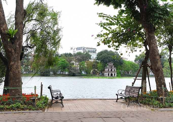 pho phuong ha noi vang lang truoc gio cach ly toan xa hoi