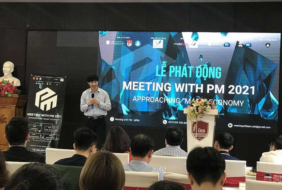Meeting with PM 2021: Sân chơi lý thú về kinh tế, chính trị cho sinh viên Meeting with PM 2021: Sân chơi lý thú về kinh tế, chính trị cho sinh viên