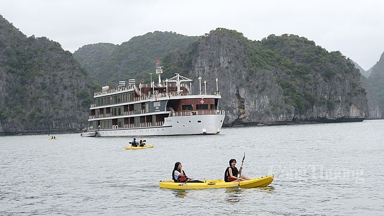 Du lịch - mũi nhọn kinh tế của huyện đảo Cát Hải