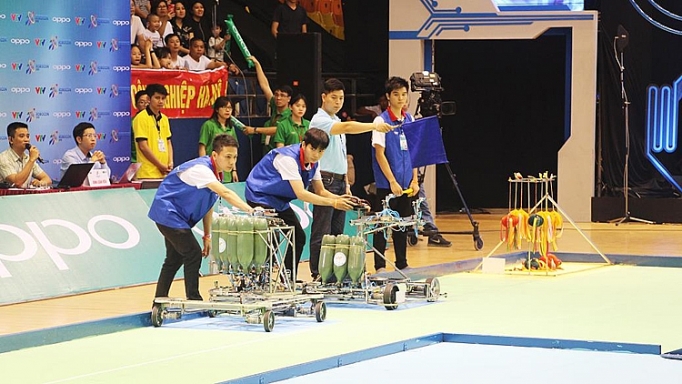 chung ket cuoc thi sang tao robot viet nam 2019 dien ra tai hai duong