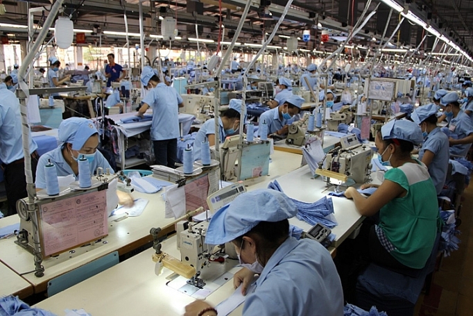 Tập trung phát triển người tham gia bảo hiểm xã hội hậu dịch Covid-19 tap trung phat trien nguoi tham gia bao hiem xa hoi hau dich covid 19