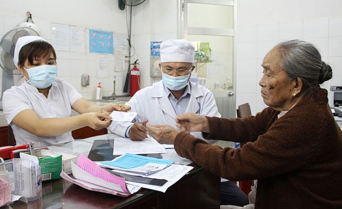 Triển khai truyền thông “Chung tay xây dựng, phát triển bảo hiểm y tế vì sức khỏe toàn dân” trien khai truyen thong chung tay xay dung phat trien bao hiem y te vi suc khoe toan dan