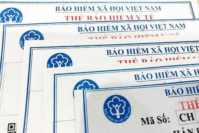 Việc chuyển đổi thẻ bảo hiểm y tế giấy sang điện tử mang lại nhiều lợi ích 3140-2