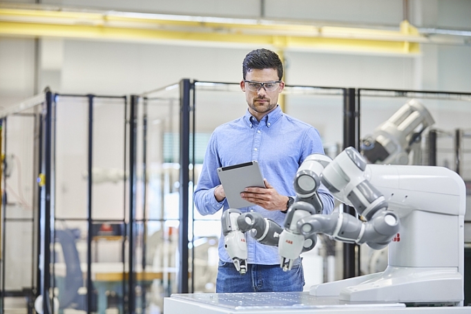 ABB Việt Nam kiến tạo tương lai các ngành công nghệ abb viet nam kien tao tuong lai cac nganh cong nghe