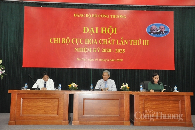 Cục Hóa chất: Đoàn kết, thống nhất, xây dựng Chi bộ trong sạch, vững mạnh cuc hoa chat doan ket thong nhat xay dung chi bo trong sach vung manh