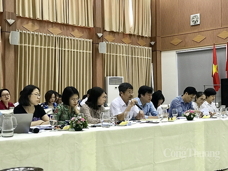 BHXH Việt Nam: Kịp thời hỗ trợ doanh nghiệp tháo gỡ khó khăn bhxh viet nam kip thoi ho tro doanh nghiep thao go kho khan