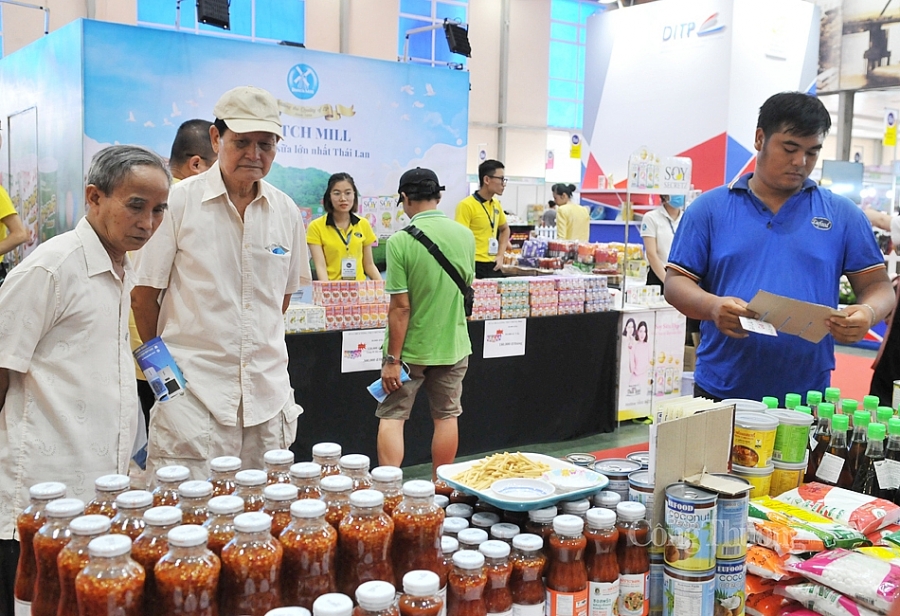 tai khoi dong giao thuong viet nam thai lan