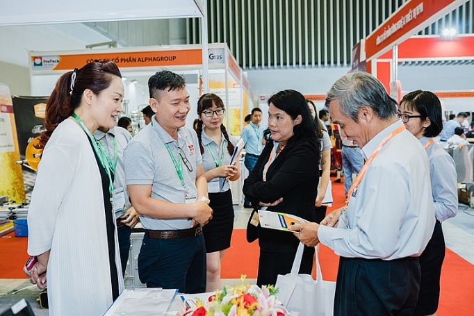 hon 500 doanh nghiep quy tu tai su kien xuc tien nganh thuc pham do uong