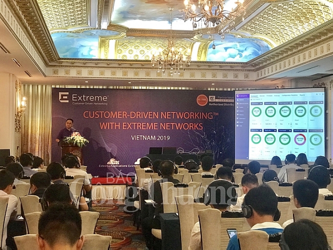 extreme networks huong toi cung cap giai phap he thong mang toan dien cho doanh nghiep
