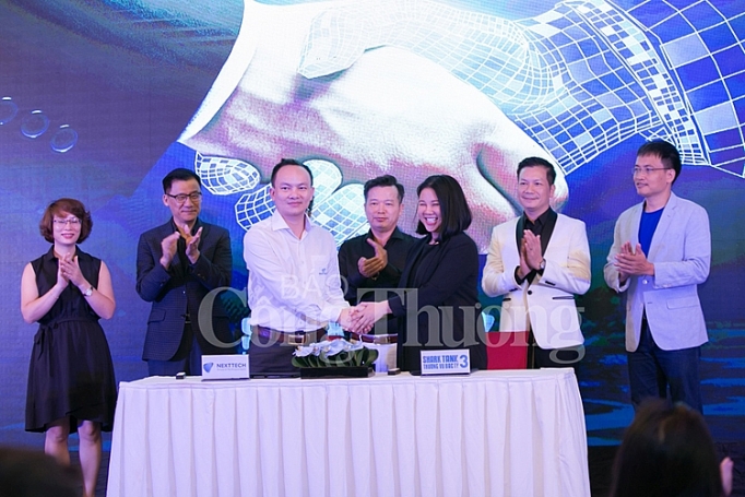 chuong tri nh shark tank mua 3 ba t tay ho p ta c vo i next tech group