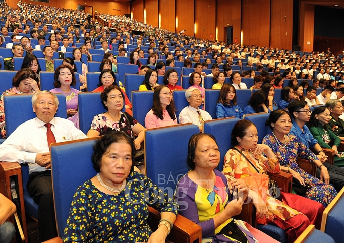 50 năm thực hiện Di chúc của Chủ tịch Hồ Chí Minh - một chặng đường lịch sử quan trọng 50 nam thu c hie n di chu c cu a chu ti ch ho chi minh mo t cha ng duo ng li ch su quan tro ng