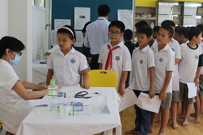 Tăng cường khuyến khích học sinh, sinh viên tham gia bảo hiểm y tế tang cuo ng khuye n khi ch ho c sinh sinh vien tham gia ba o hie m y te