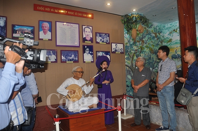 mie n tay menh mang mu a nuo c no i