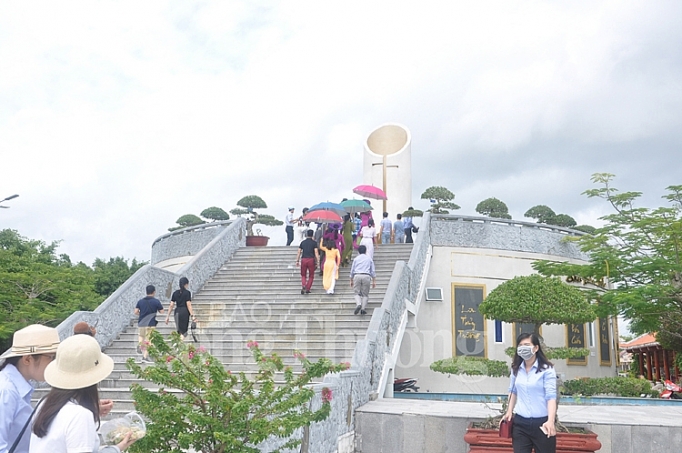 su c hu t van ho a xu hoa i co ba c lieu