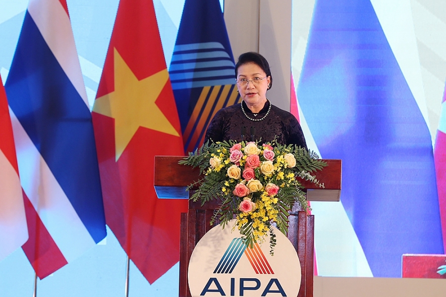 Chủ tịch Chủ tịch Quốc hội Việt Nam – Chủ tịch AIPA 41 Nguyễn Thị Kim Ngân  4955-be-mac
