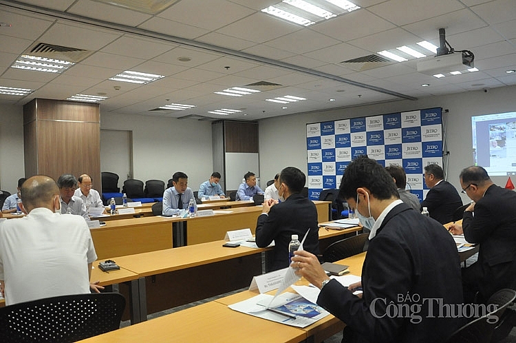 Gắn kết giữa cơ sở đào tạo và doanh nghiệp là giải pháp để gia tăng hiệu quả, chất lượng nguồn nhân lực 1113-3-copy